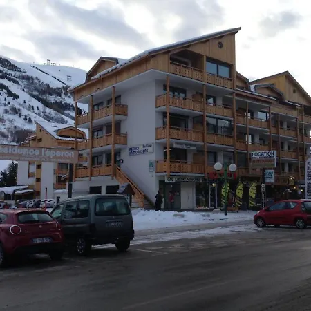 Apartment Eperon 2 - E04 - Lumineux - 4 Pers